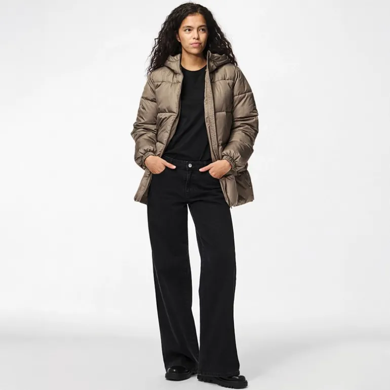 Dame Maddie Dyne Brun