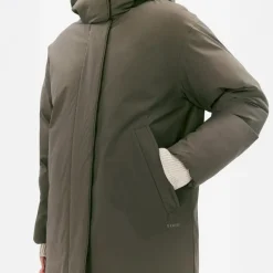 Dame Saira Jakke Castor Green